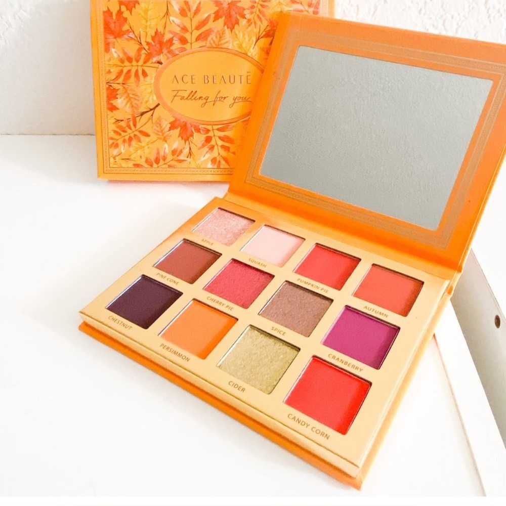 Ace Beaute Falling For You Eyeshadow Palette, New in Box‎